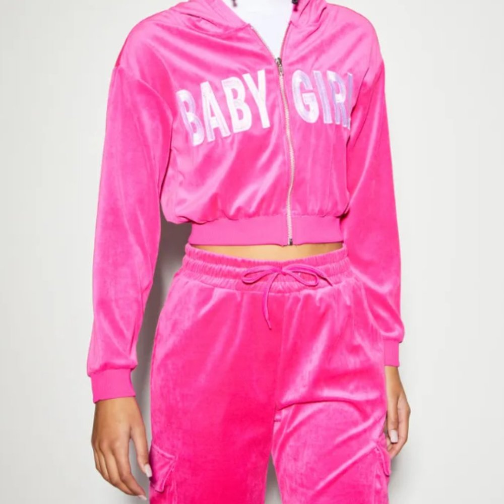 Rue21 Pink Baby girl Sweatpants and Cropped hoodie set!